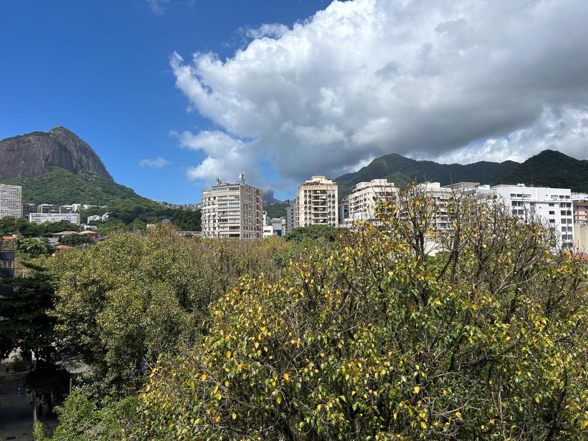 Apartment Tabas - Edificio Lygia, Leblon, Rj *