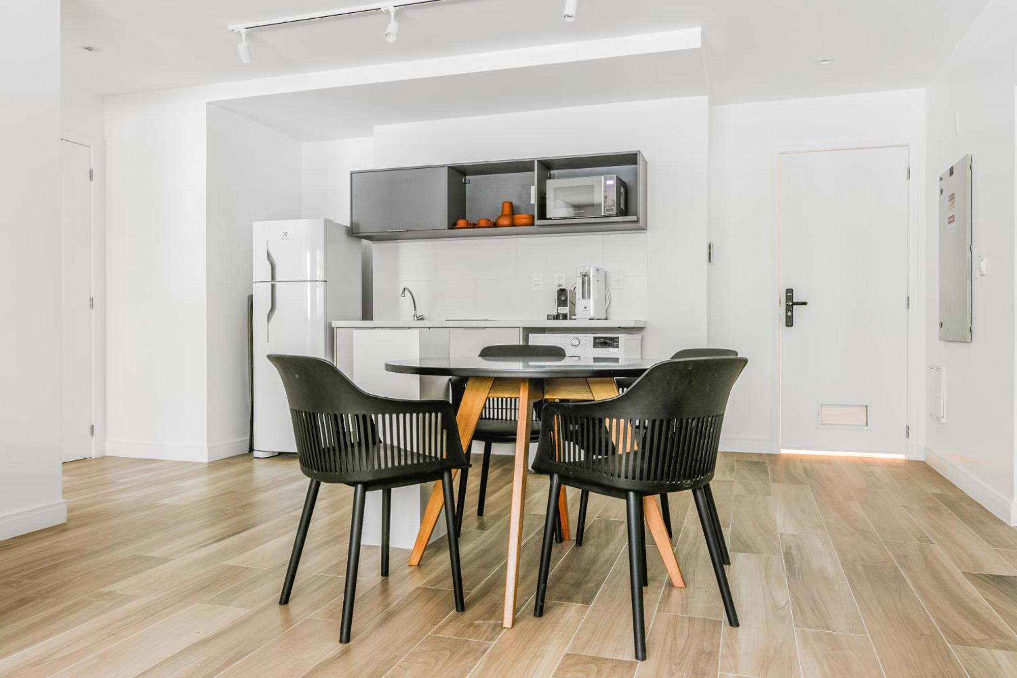 Tabas - Edificio Lygia, Leblon, Rj Apartment *