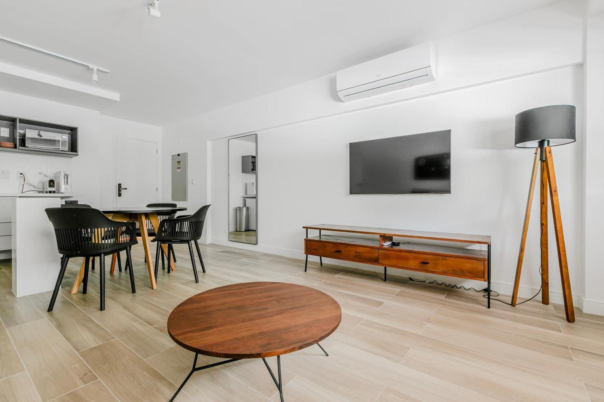 Apartment Tabas - Edificio Lygia, Leblon, Rj Rio de Janeiro